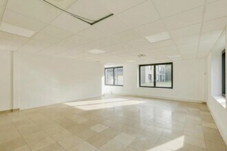 33 Avenue Du Docteur Georges Lévy, Vénissieux to rent Interior Photo- Image 1 of 6