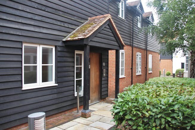 Victoria Rd, Farnham for sale Building Photo- Image 1 of 1