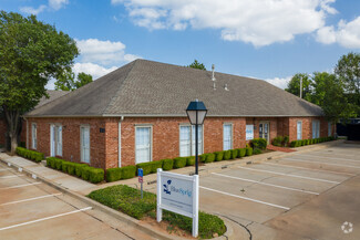 More details for 1012 NW Grand Blvd, Oklahoma City, OK - Office for Rent