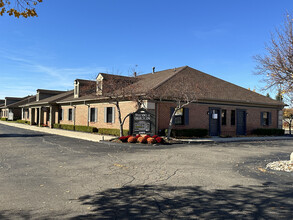 23975 Novi Rd, Novi, MI for rent Building Photo- Image 1 of 7