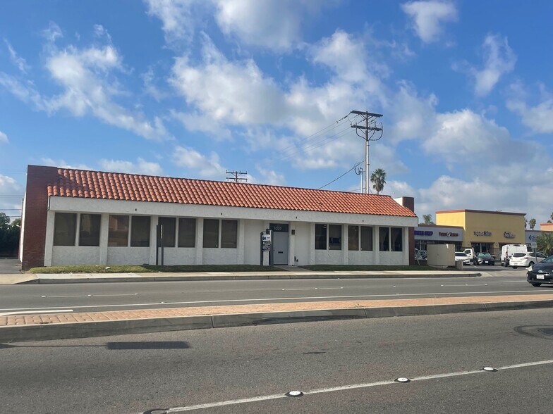 1237 S Euclid St, Anaheim, CA for sale - Building Photo - Image 1 of 12