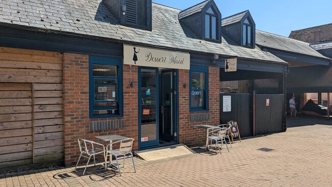 More details for Central Walk, Wokingham - Retail to Rent