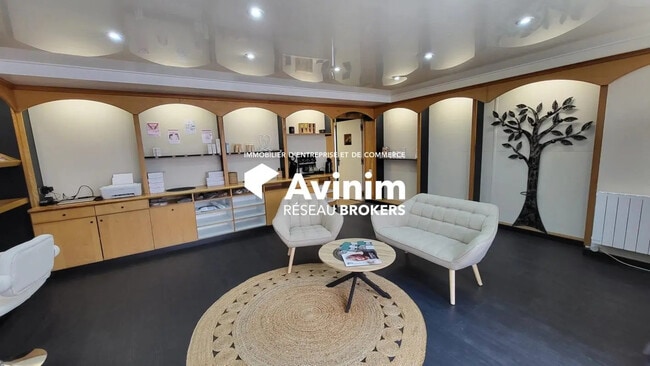 Location Commerce 68 m²