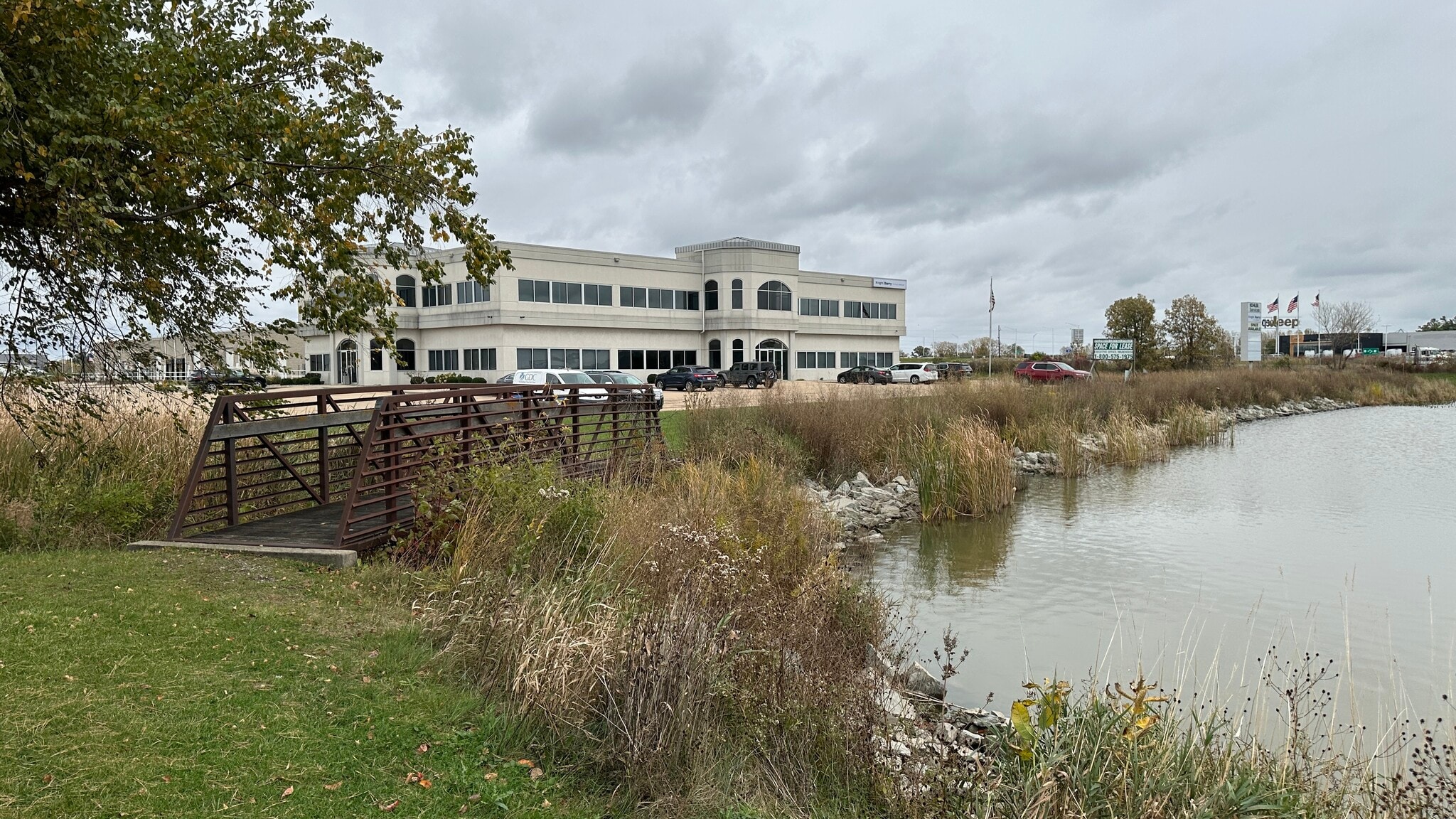 3051 Progress Way, Kaukauna, WI to rent Building Photo- Image 1 of 2