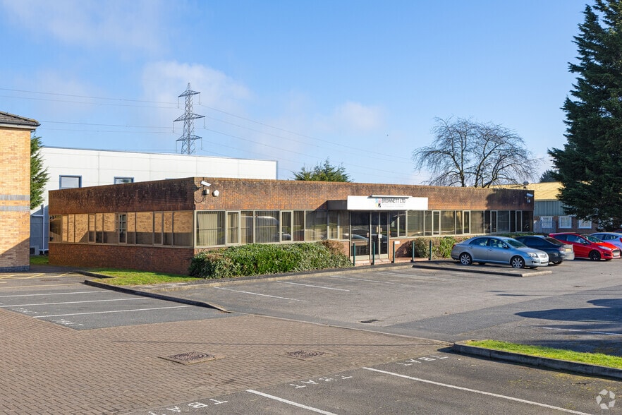 Trent Ln, Castle Donington for sale - Building Photo - Image 1 of 2