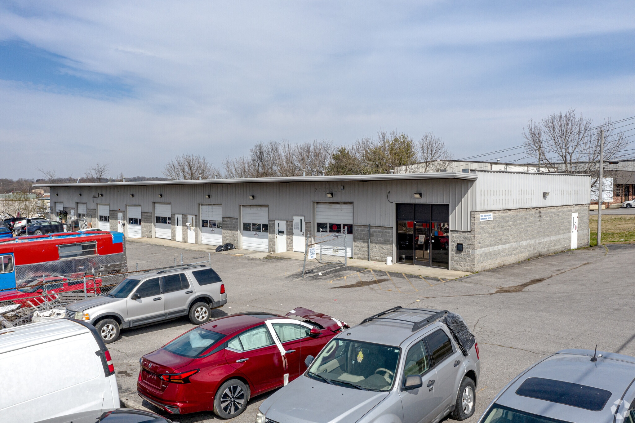 1228 Northgate Business Pky, Madison, TN to rent Primary Photo- Image 1 of 6
