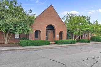 3708 Willow Ridge Rd, Lexington, KY for sale Primary Photo- Image 1 of 1