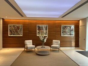 6 New Bridge St, London for rent Lobby- Image 2 of 5