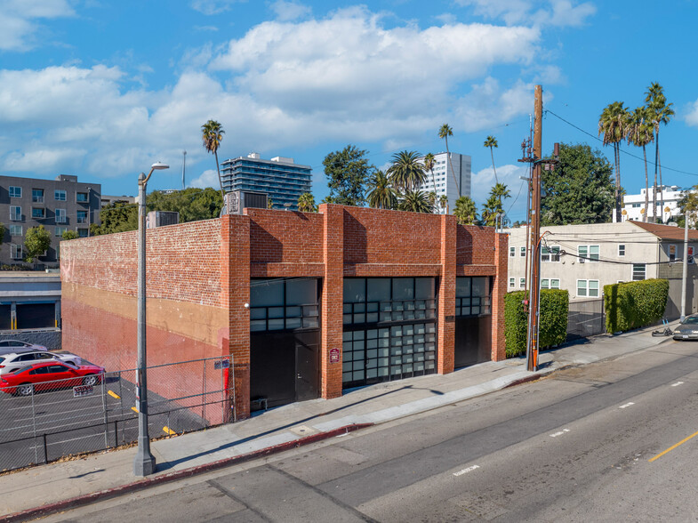 1715 N Gower St, Los Angeles, CA for rent - Building Photo - Image 1 of 21