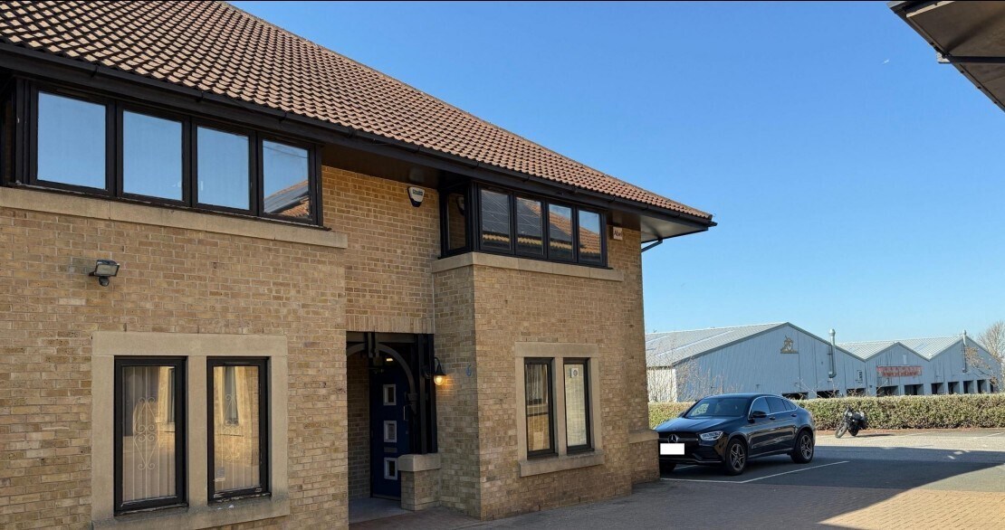 5-6 Diamond Ct, Newcastle Upon Tyne for sale Building Photo- Image 1 of 1