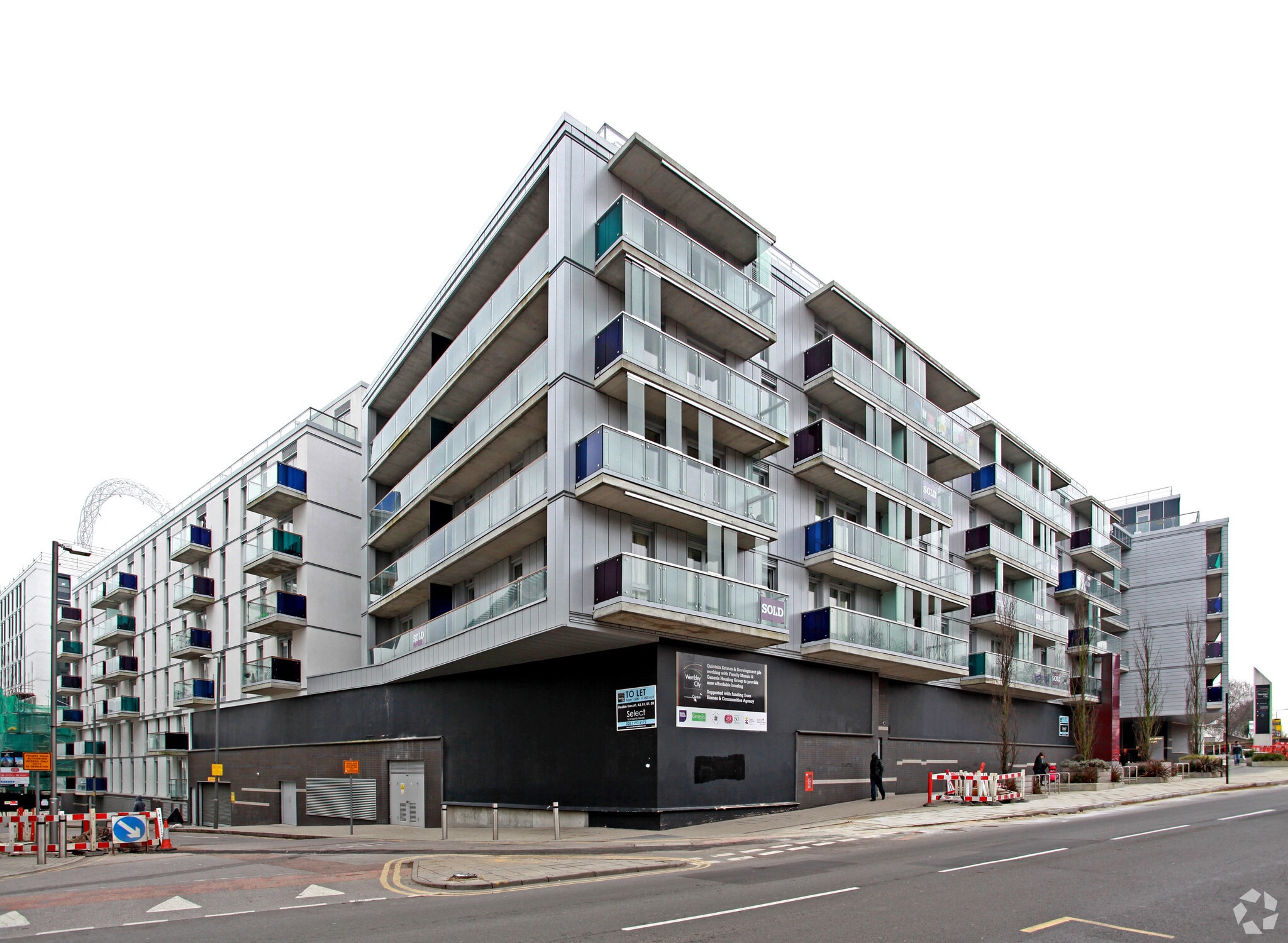 Lakeside Way, Wembley to rent Primary Photo- Image 1 of 3
