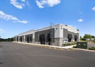 112 Exmore Rd, Mooresville, NC to rent Building Photo- Image 2 of 3