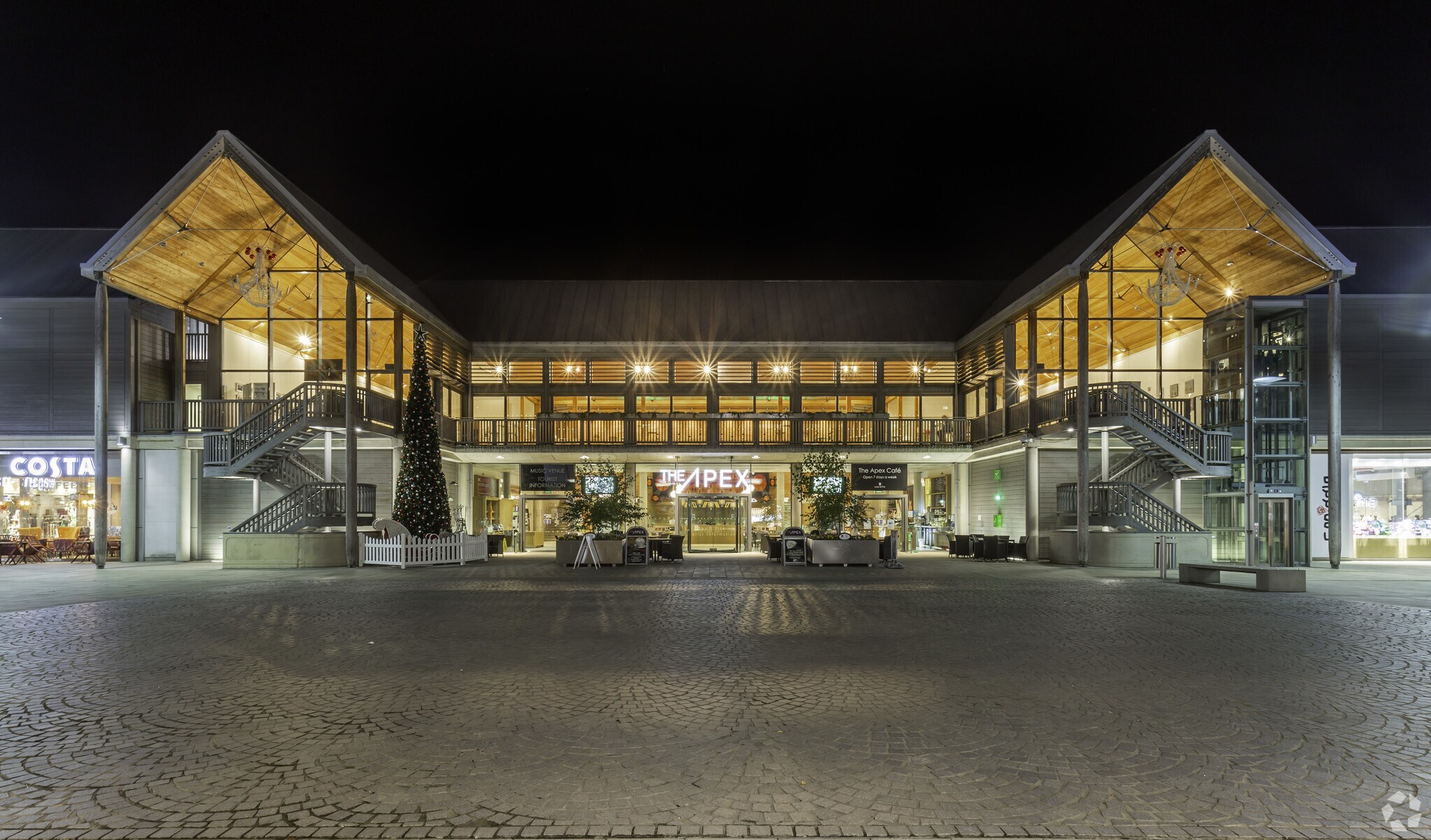 Charter Sq, Bury St Edmunds for sale Building Photo- Image 1 of 1