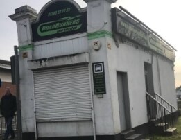 43 Victoria Rd, Horley for sale Primary Photo- Image 1 of 1