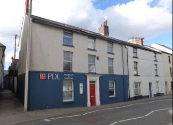 26 Spilman St, Carmarthen for sale - Primary Photo - Image 1 of 1