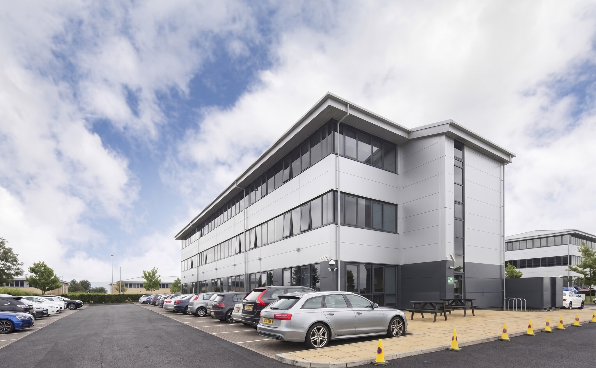 Buchanan Gate, Stepps for sale Building Photo- Image 1 of 6