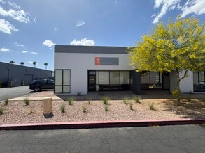2450 W Broadway Rd, Mesa, AZ to rent Building Photo- Image 2 of 15
