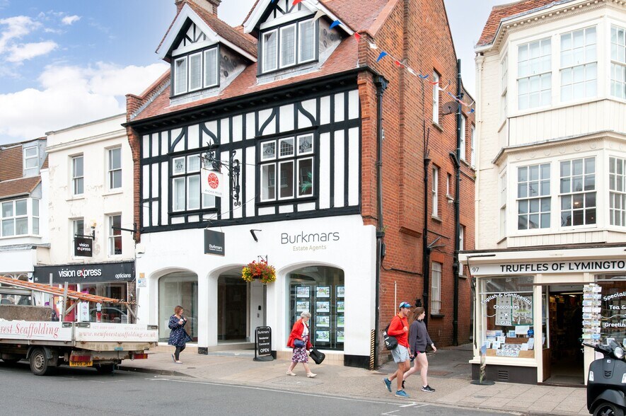 96 High St, Lymington, SO41 9AP UK