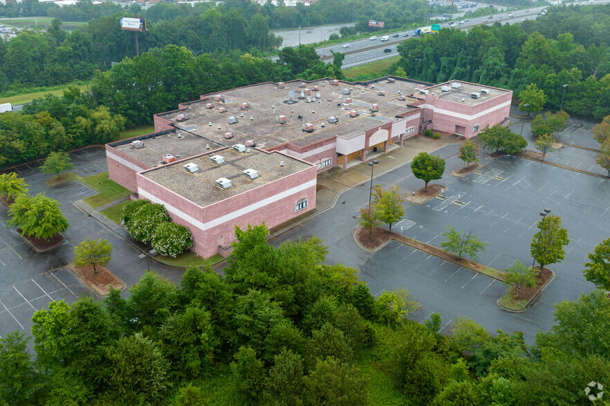 4822 Koger Blvd, Greensboro, NC for sale - Building Photo - Image 1 of 1