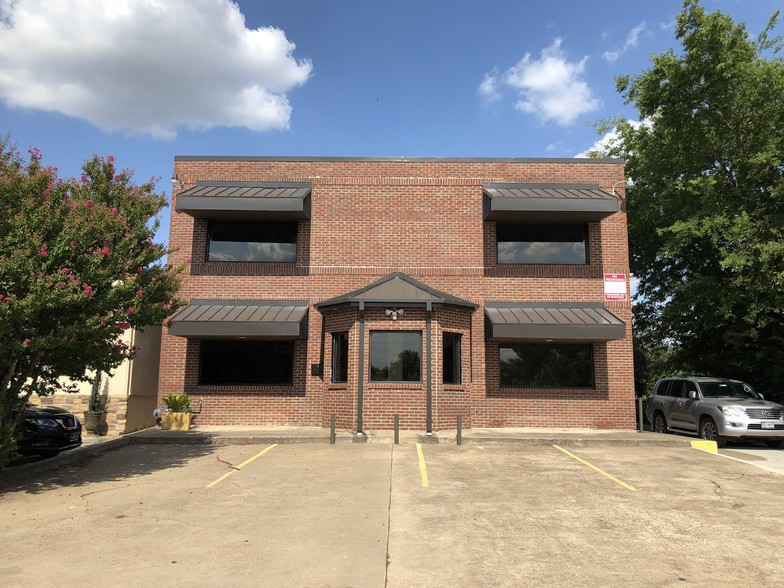 2909 Lackland Rd, Fort Worth, TX for rent - Building Photo - Image 1 of 54