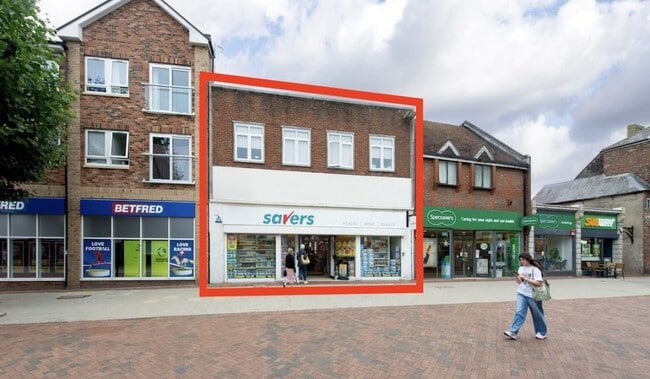 More details for 40 West St, Havant - Retail for Sale