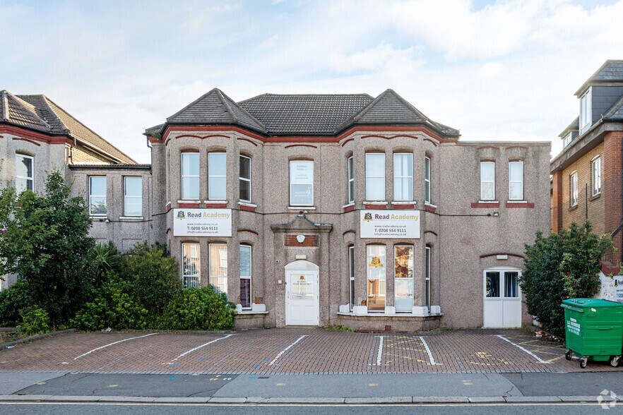 36-38 Mansfield Rd, Ilford for sale - Primary Photo - Image 1 of 1