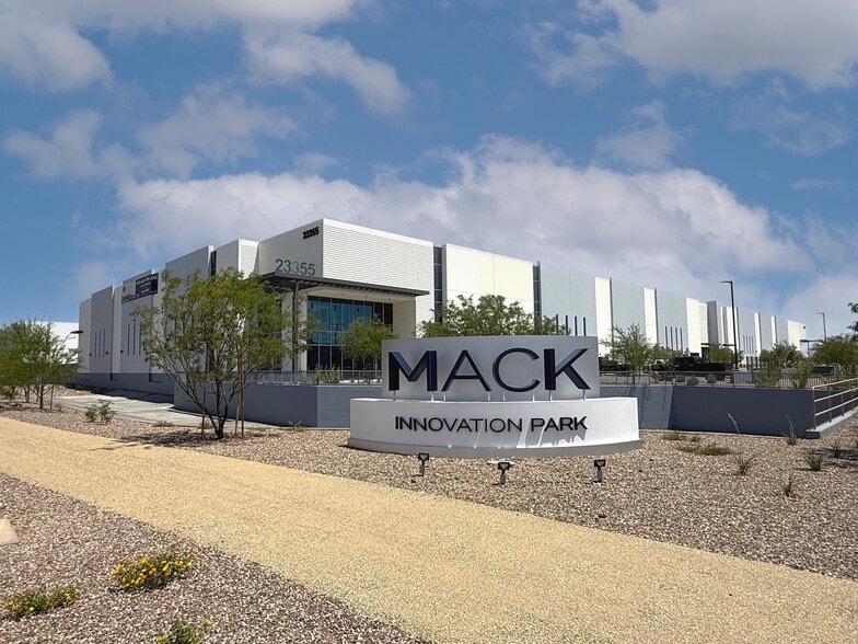 23555 N 7th Ave, Phoenix, AZ to rent - Building Photo - Image 1 of 7