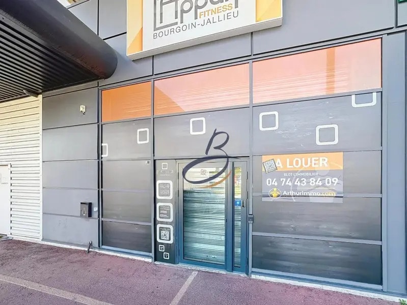 151 Rue Isaac Asimov, Bourgoin-Jallieu for sale Building Photo- Image 1 of 14