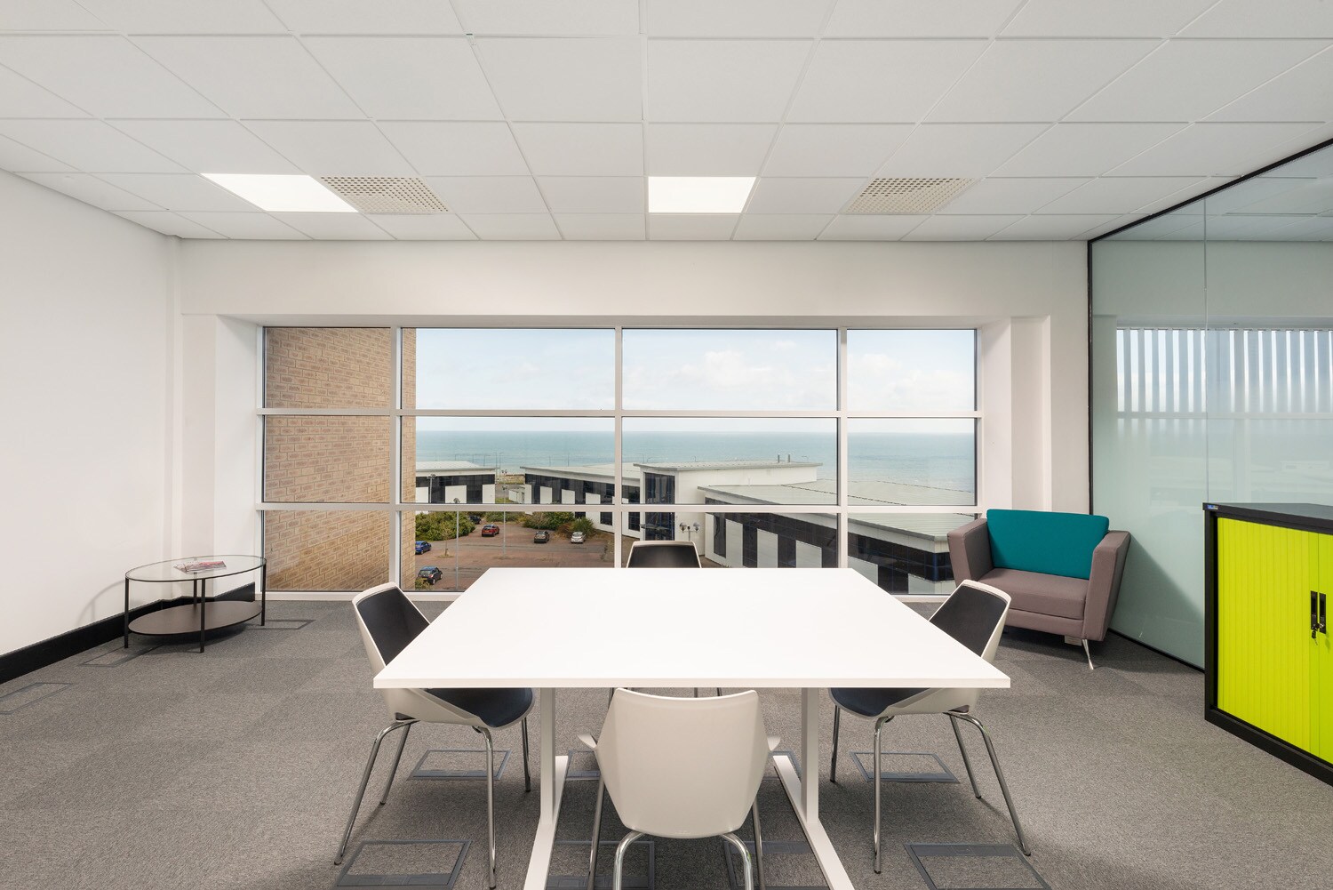 Lighthouse Vw, Seaham to rent Interior Photo- Image 1 of 10