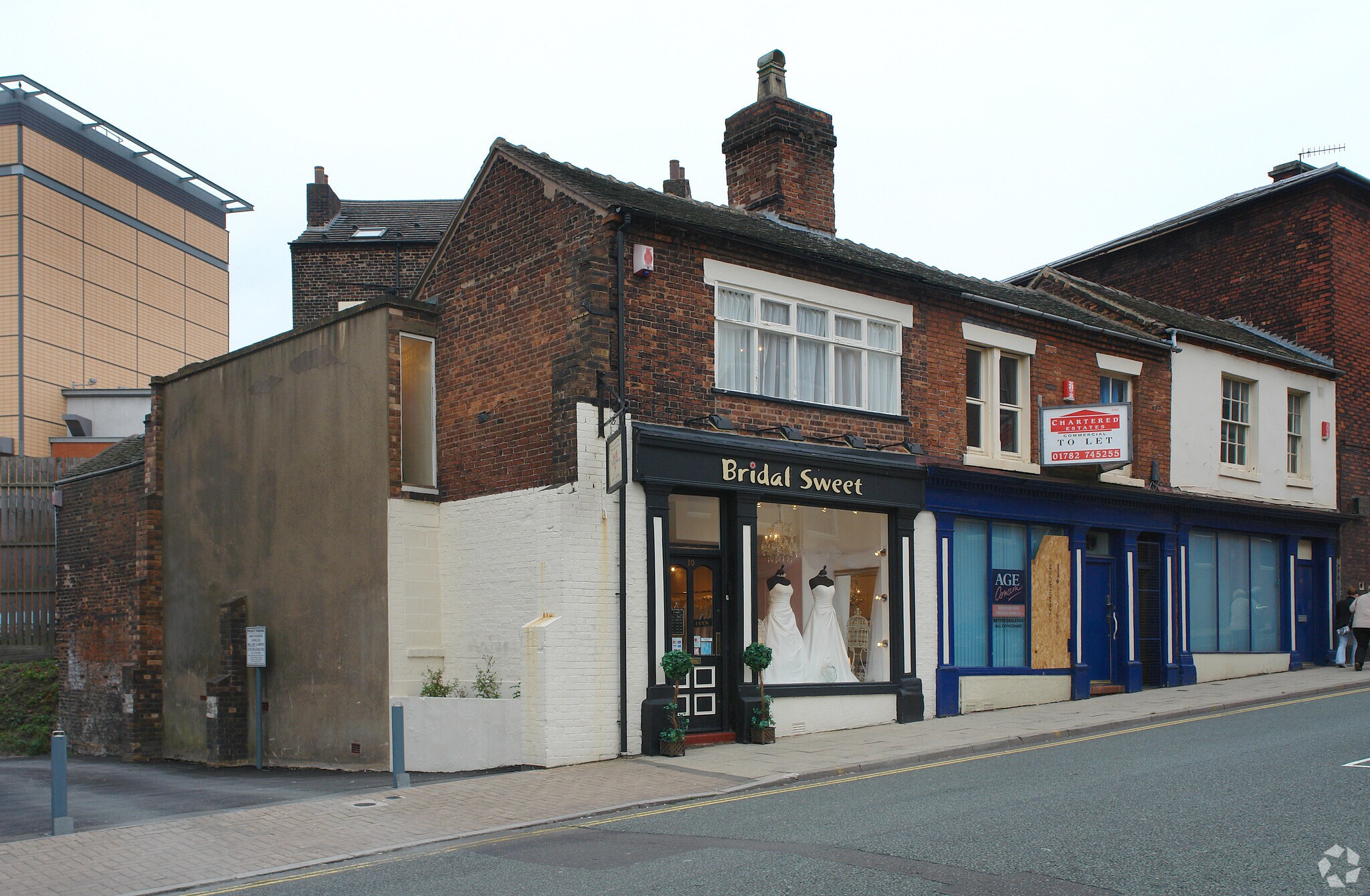8 Albion St, Stoke On Trent to rent Primary Photo- Image 1 of 4