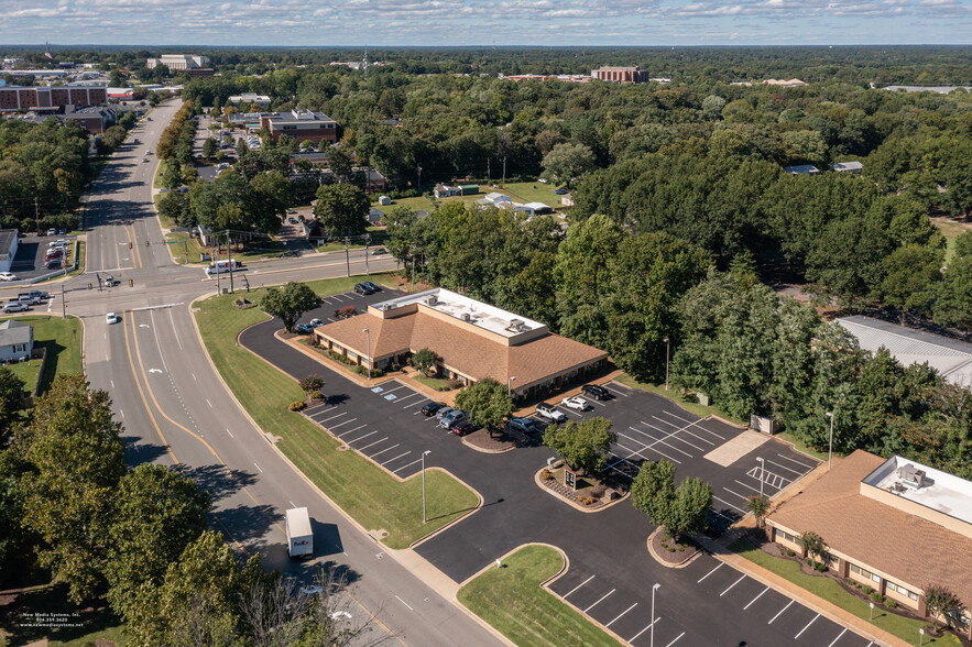 3001 Hungary Spring Rd, Richmond, VA for rent - Building Photo - Image 3 of 11