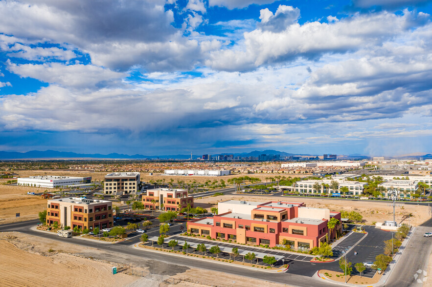 8475 W Sunset Rd, Las Vegas, NV for rent - Aerial - Image 2 of 4