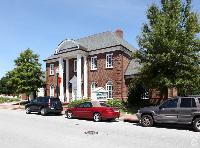 412 S Front St, New Bern, NC for sale - Primary Photo - Image 1 of 1