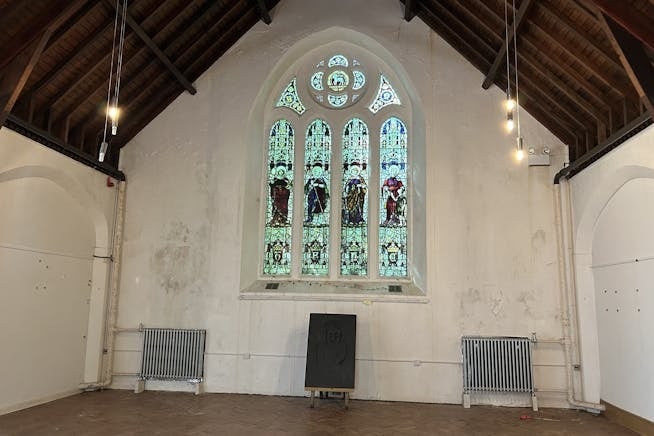 16 St. Josephs Ter, Cwmaman for sale - Interior Photo - Image 2 of 4