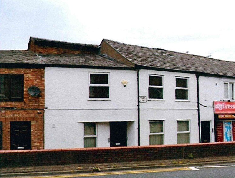 81 Park Ln, Macclesfield SK11 6TX UK