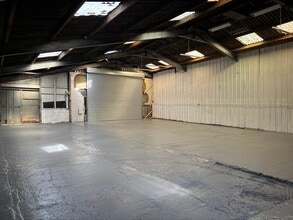 Greys Green, Rotherfield Greys to rent Interior Photo- Image 2 of 3