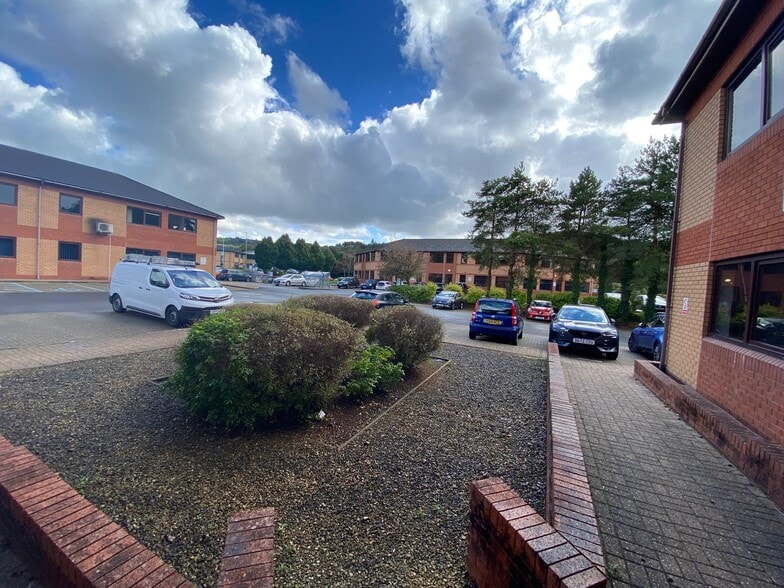 Caerphilly Business Park, Caerphilly to rent - Building Photo - Image 3 of 3