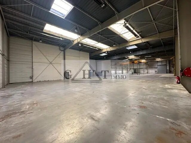 Office in Lisses to rent - Interior Photo - Image 2 of 17