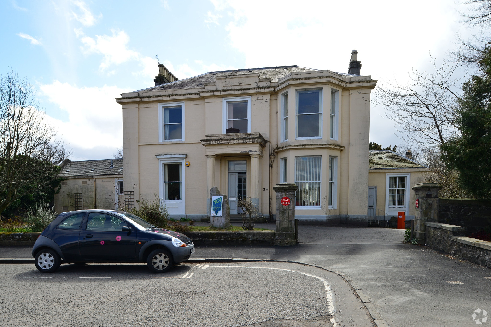 24 Allan Park, Stirling for sale Primary Photo- Image 1 of 1