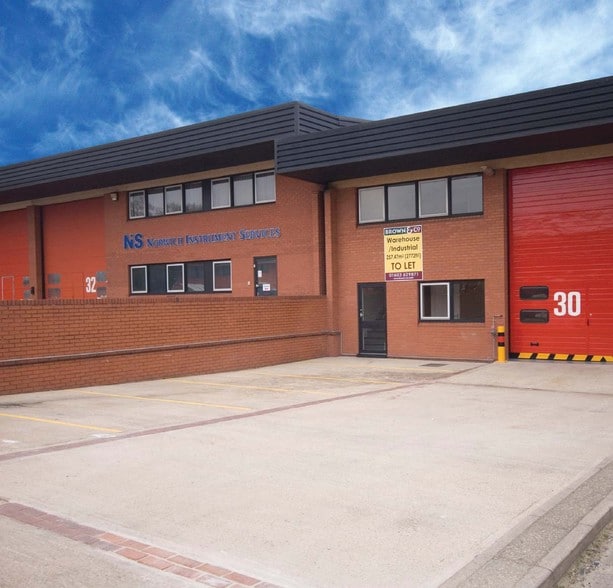 Hellesdon Park Rd, Norwich to rent - Building Photo - Image 3 of 4