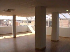 Office in Madrid, Madrid to rent Interior Photo- Image 1 of 5