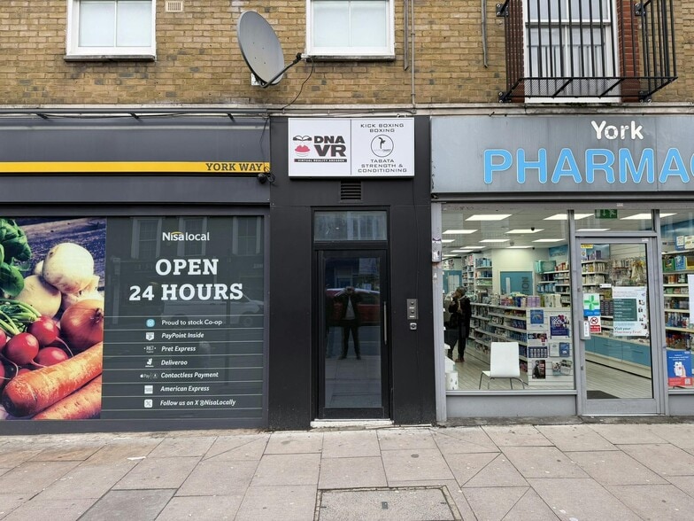 400-404 York Way, London to rent - Building Photo - Image 1 of 8