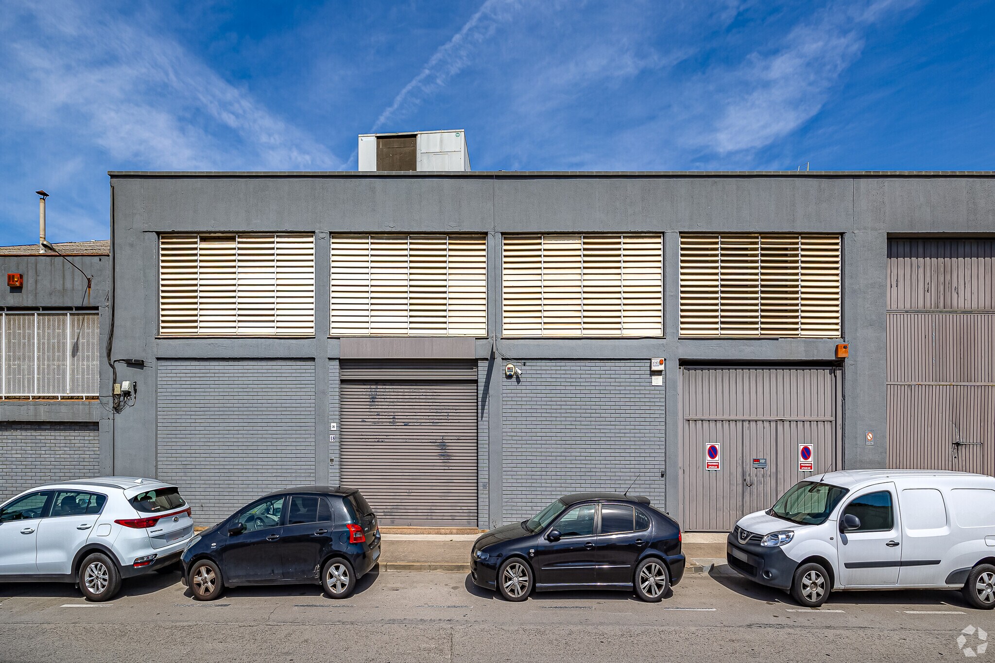 Industrial in Sant Boi de Llobregat, Barcelona to rent Primary Photo- Image 1 of 3