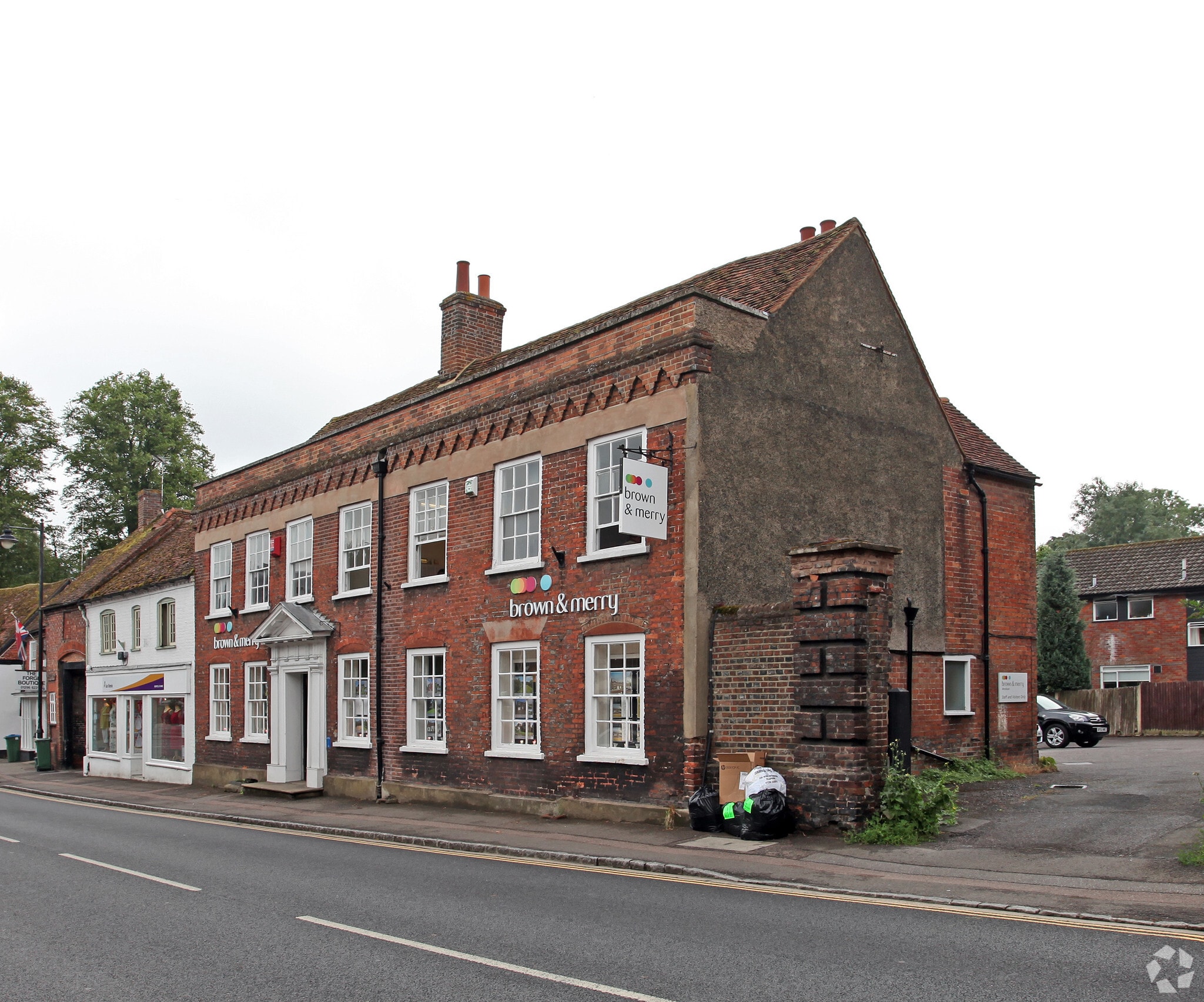 7 High St, Wendover for rent Primary Photo- Image 1 of 12