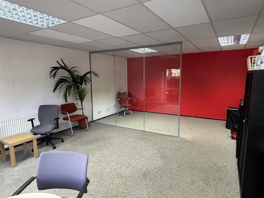 Banbury Rd, Chipping Norton to rent Interior Photo- Image 1 of 8