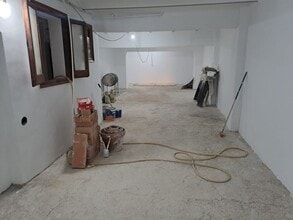 Office / Retail in Barcelona, Barcelona to rent Interior Photo- Image 2 of 6