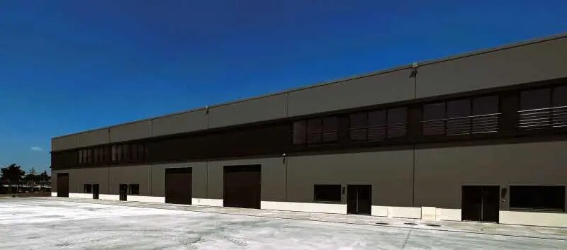 Office in Les Pavillons-sous-Bois to rent Building Photo- Image 1 of 12