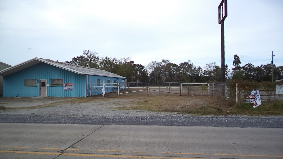 217 Hollywood, Houma, LA for sale - Building Photo - Image 3 of 9