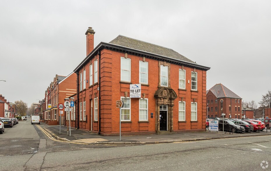 59 Wilson Patten St, Warrington for sale - Primary Photo - Image 1 of 1