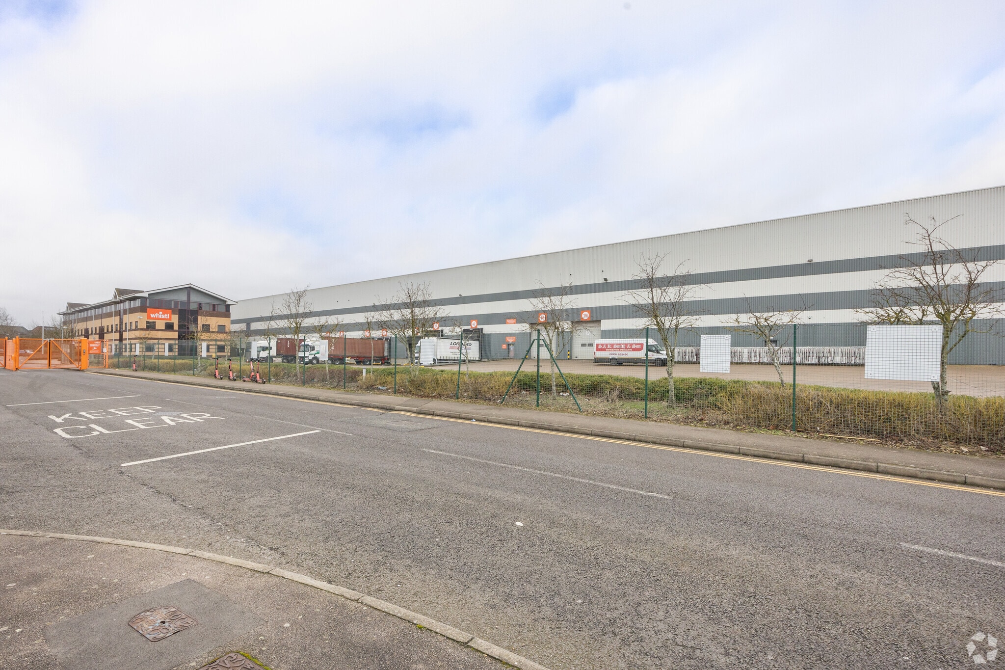 3 Express Business Park, Rushden to rent Primary Photo- Image 1 of 4